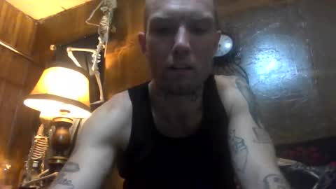 Snapshot of xxwickedonexx chatting on February 15, 2026, 10:39 pm Spider online show from February 15, 2026, 10:39 pm