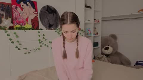 Eva online show from February 8, 2026, 3:32 am