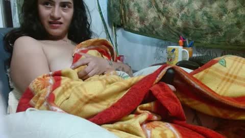   LILI  online show from February 1, 2025, 10:34 pm