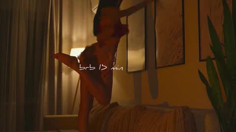 Molly online show from March 30, 2026, 12:50 pm