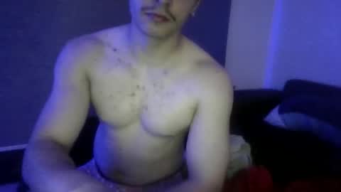 Snapshot of xxxbeastboi chatting on November 16, 2025, 10:15 pm xxxbeastboi online show from November 16, 2025, 10:15 pm