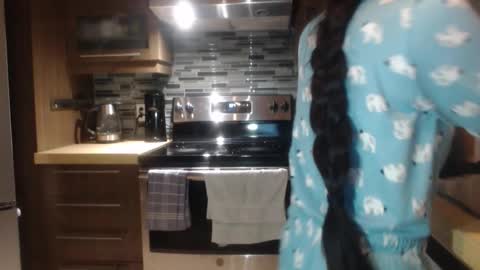 Snapshot of xxxbellalola chatting on February 10, 2026, 10:30 am Lola online show from February 10, 2026, 10:30 am