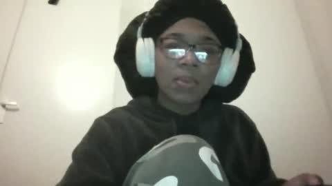 Danielle online show from February 14, 2026, 2:30 am