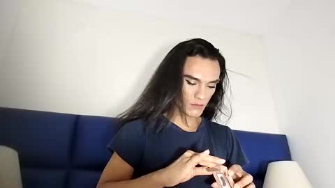 xxxestefany online show from March 10, 2025, 10:26 am