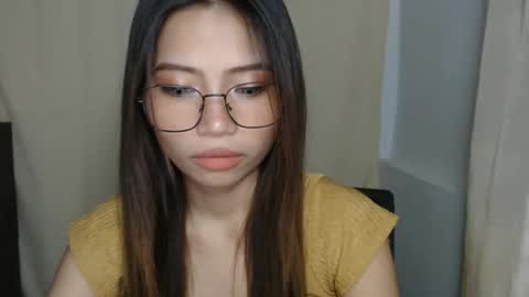 inday pinay online show from November 11, 2025, 3:34 pm