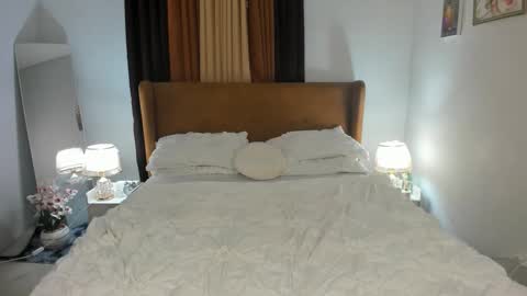 Snapshot of xxxkittysalazarxxx chatting on December 21, 2024, 3:47 am Kitty online show from December 21, 2024, 3:47 am