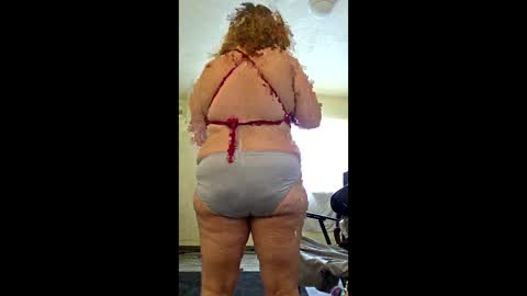 xxxlacylaurent544586 online show from May 13, 2026, 6:38 pm