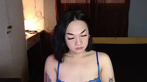 Melissa online show from April 22, 2026, 3:42 am