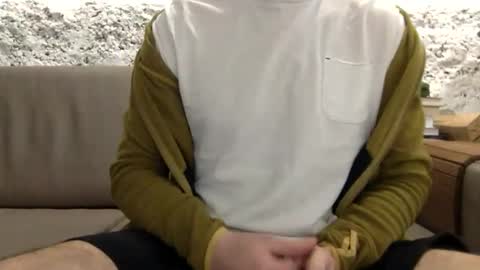 xyandr1 online show from March 1, 2026, 1:35 pm