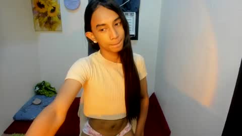 Snapshot of y_spicyhotbella chatting on June 14, 2026, 3:14 pm Bella online show from June 14, 2026, 3:14 pm