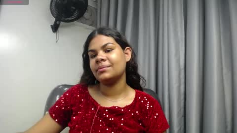 Snapshot of yaazhini457034 chatting on April 17, 2026, 11:35 am yazhini online show from April 17, 2026, 11:35 am