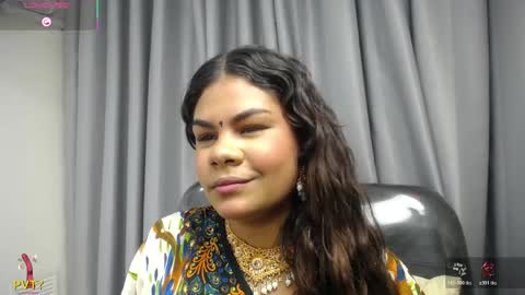 Snapshot of yaazhini457034 chatting on May 6, 2026, 11:48 am yazhini online show from May 6, 2026, 11:48 am