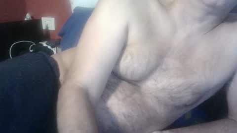 Snapshot of yahe2010 chatting on January 12, 2025, 3:39 am grillino online show from January 12, 2025, 3:39 am