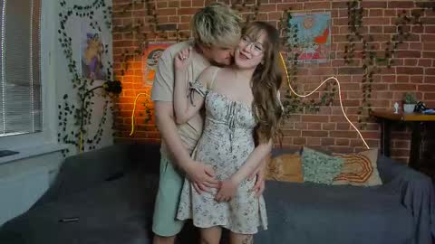 Mia and Andry  online show from September 13, 2025, 1:55 pm