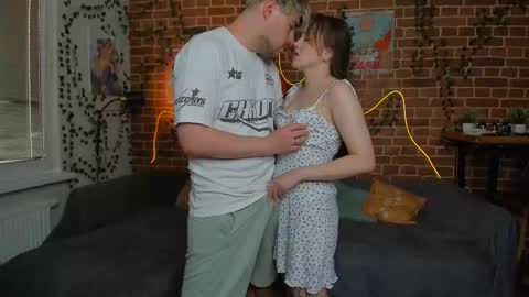 Mia and Andry  online show from September 19, 2025, 2:51 pm