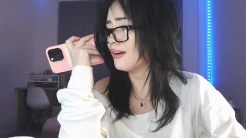 Yami online show from September 30, 2025, 9:53 pm