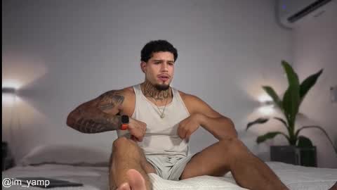 Snapshot of yamp_bigcock chatting on December 21, 2025, 12:18 am yamp sambrano online show from December 21, 2025, 12:18 am