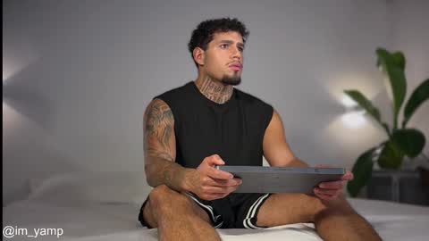 Snapshot of yamp_bigcock chatting on February 14, 2026, 1:24 am yamp sambrano online show from February 14, 2026, 1:24 am