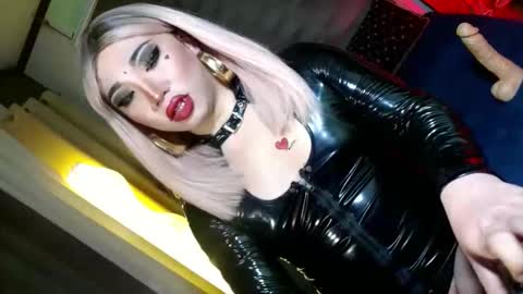 REYAN online show from March 21, 2026, 2:38 am