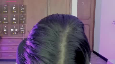 Snapshot of yan_nyan chatting on December 13, 2024, 9:30 pm yan_nyan online show from December 13, 2024, 9:30 pm