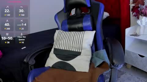 Snapshot of yan_nyan chatting on February 13, 2025, 11:15 pm yan_nyan online show from February 13, 2025, 11:15 pm