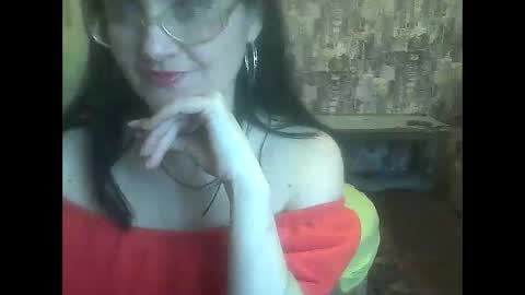 yanafiesta online show from February 12, 2025, 2:32 pm