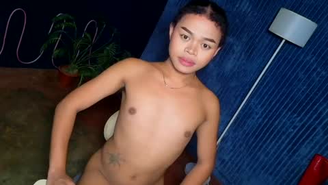 Snapshot of yanna_cassanova chatting on July 24, 2026, 8:34 am yanna_cassanova online show from July 24, 2026, 8:34 am