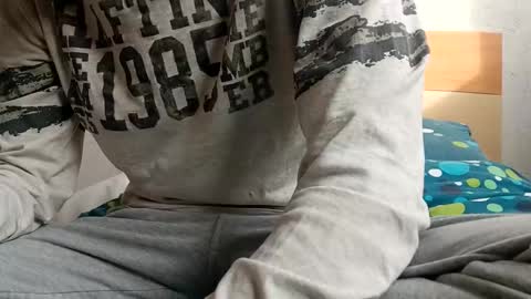 yanp541 online show from November 10, 2025, 12:15 pm