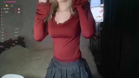 Snapshot of yape_anne chatting on March 4, 2026, 2:23 pm Anny online show from March 4, 2026, 2:23 pm
