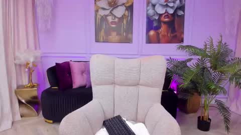 yasminwild online show from February 15, 2026, 7:51 am