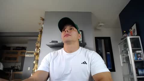 yahto online show from December 7, 2024, 7:54 pm