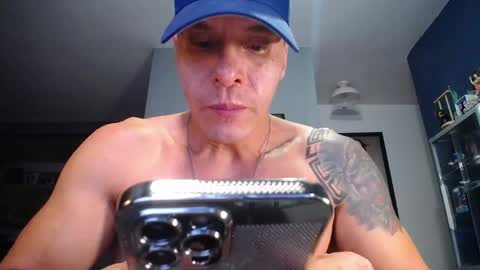 Snapshot of yatho_ chatting on March 25, 2026, 1:44 am yahto online show from March 25, 2026, 1:44 am