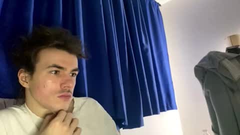 Snapshot of yayay333 chatting on March 22, 2026, 6:33 pm yayay333 online show from March 22, 2026, 6:33 pm