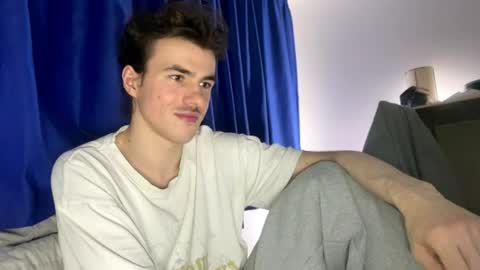 Snapshot of yayay333 chatting on March 29, 2026, 6:41 pm yayay333 online show from March 29, 2026, 6:41 pm