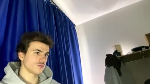 Snapshot of yayay333 chatting on April 3, 2026, 5:11 pm yayay333 online show from April 3, 2026, 5:11 pm