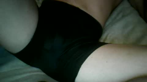 Snapshot of yaycarr9 chatting on June 14, 2026, 9:44 am yaycarr9 online show from June 14, 2026, 9:44 am