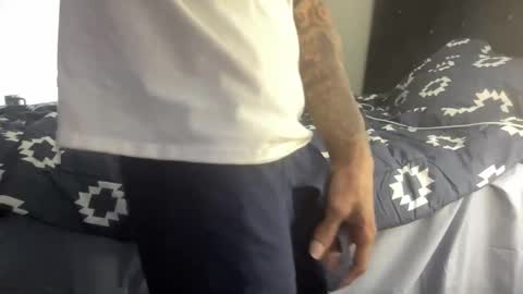 Yeahitsrell online show from April 1, 2026, 1:41 pm