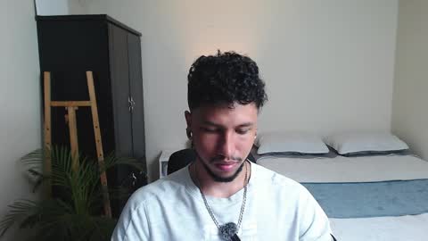 yeff online show from April 11, 2026, 12:59 am