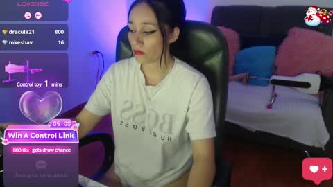 Snapshot of yeliana_sexy chatting on December 19, 2024, 12:56 pm Valery  online show from December 19, 2024, 12:56 pm