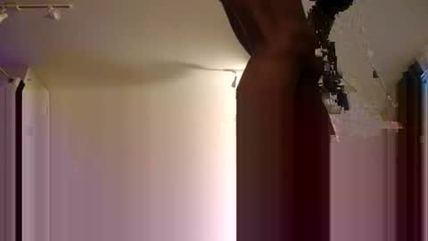 yellowdave45 online show from February 3, 2025, 12:14 pm