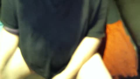 Snapshot of yellowsnakes chatting on October 6, 2025, 7:39 am . y e l l o w s n a k e s . online show from October 6, 2025, 7:39 am