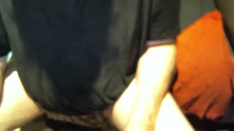 Snapshot of yellowsnakes chatting on October 15, 2025, 3:28 am . y e l l o w s n a k e s . online show from October 15, 2025, 3:28 am