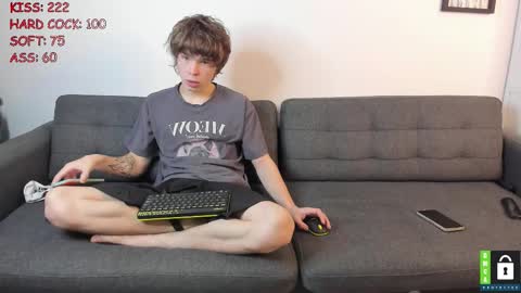 Yen online show from October 6, 2025, 2:03 pm