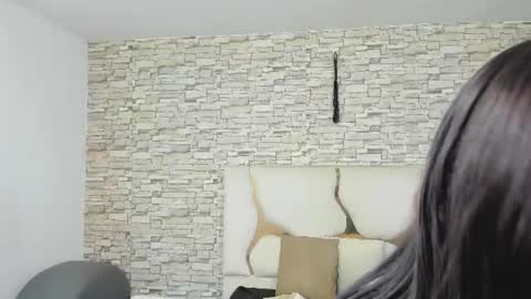 Snapshot of yenn_tay chatting on June 26, 2026, 11:58 am ZAYDEN online show from June 26, 2026, 11:58 am