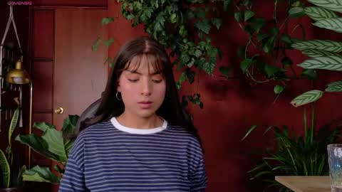 Snapshot of yeriawaddell_ chatting on June 2, 2026, 10:23 pm yeriawaddell online show from June 2, 2026, 10:23 pm