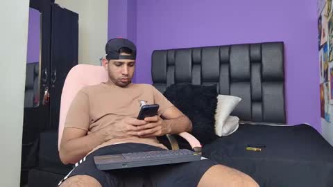 Snapshot of yerk_drom chatting on September 27, 2025, 6:46 pm yerk_drom online show from September 27, 2025, 6:46 pm