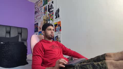 Snapshot of yerk_drom chatting on October 10, 2025, 6:56 am yerk_drom online show from October 10, 2025, 6:56 am