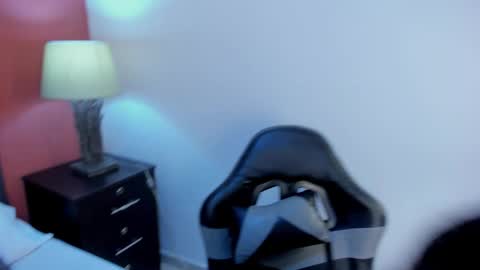 Snapshot of yesenia_villan chatting on March 2, 2026, 12:34 pm Y E S E N I A online show from March 2, 2026, 12:34 pm