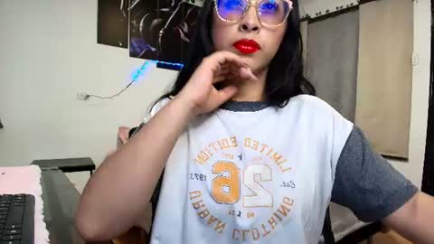 Snapshot of yesie_hot2 chatting on June 12, 2026, 1:59 am yesie_hot2 online show from June 12, 2026, 1:59 am