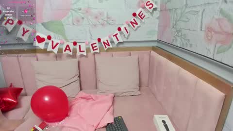 Snapshot of yess__daddy chatting on February 14, 2025, 10:17 am yess__daddy online show from February 14, 2025, 10:17 am